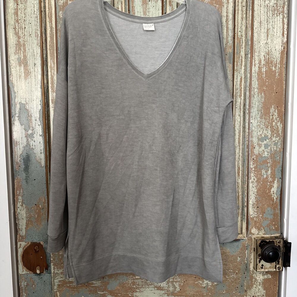 Tresics Top V Neck Long Sleeve Slimming Fitted Cotton Basic Tissue Gray X Large